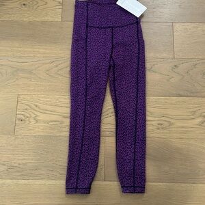 BNWT Athleta Girls Ultimate Stash Pocket Textured 7/8 Tight Size XXS